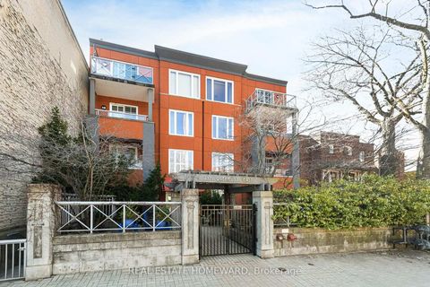 Photo 1 at 101 - 2371 Queen Street E, The Beaches, Toronto