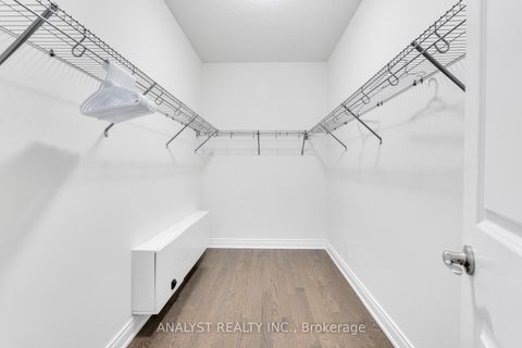 Photo 28 at 61 Ross Vennare Crescent, Kleinburg, Vaughan