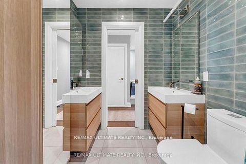 Photo 30 at 10 Oakdene Crescent, Danforth, Toronto