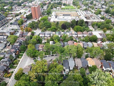 Photo 43 at 10 Oakdene Crescent, Danforth, Toronto