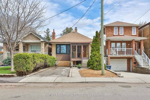Photo 0 at 231 Bicknell Avenue, Eglinton West, Toronto