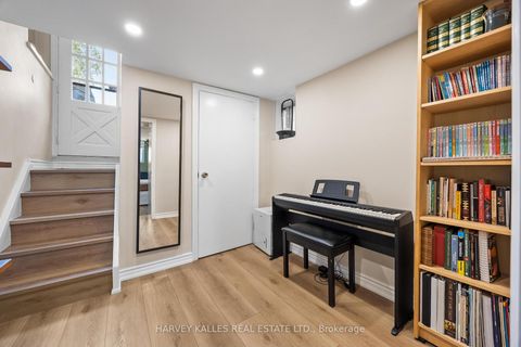 Photo 11 at 231 Bicknell Avenue, Eglinton West, Toronto