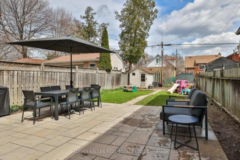 Photo 17 at 231 Bicknell Avenue, Eglinton West, Toronto