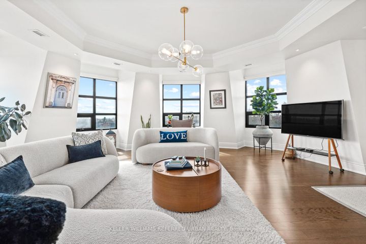 Photo 4 at 708 - 650 Mount Pleasant Road, Mount Pleasant West, Toronto