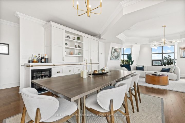 Photo 8 at 708 - 650 Mount Pleasant Road, Mount Pleasant West, Toronto