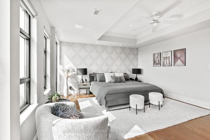 Photo 22 at 708 - 650 Mount Pleasant Road, Mount Pleasant West, Toronto