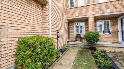 Photo 3 at 3 Coleman Drive, Edgehill Drive, Barrie