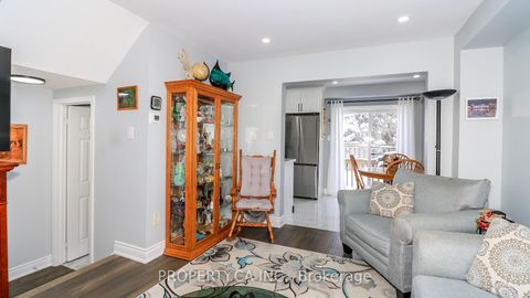 Photo 8 at 3 Coleman Drive, Edgehill Drive, Barrie