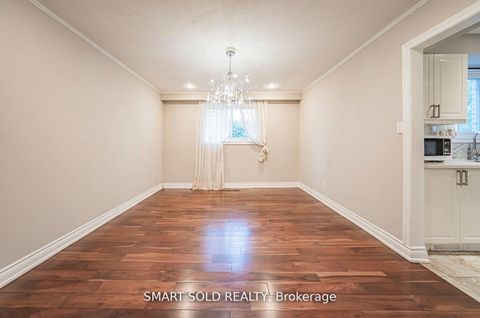 Photo 5 at 120 Abbeywood Trail, Don Mills, Toronto