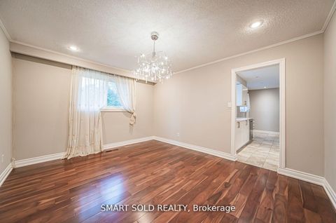 Photo 6 at 120 Abbeywood Trail, Don Mills, Toronto