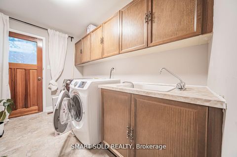 Photo 9 at 120 Abbeywood Trail, Don Mills, Toronto