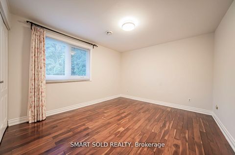 Photo 15 at 120 Abbeywood Trail, Don Mills, Toronto