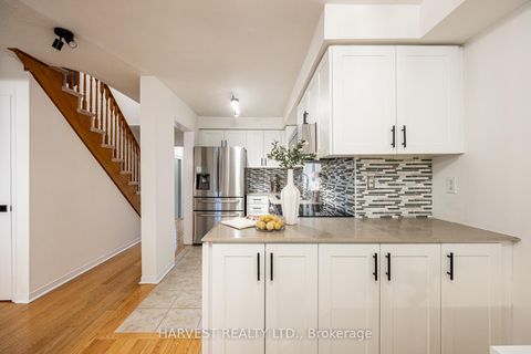 Photo 8 at 177 Vanguard Road, Patterson, Vaughan