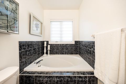 Photo 31 at 177 Vanguard Road, Patterson, Vaughan