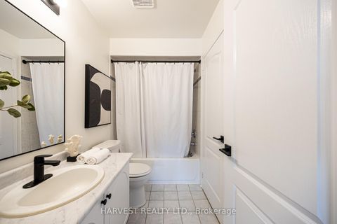 Photo 42 at 177 Vanguard Road, Patterson, Vaughan