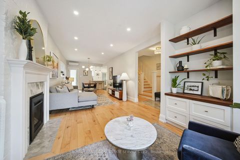 Photo 6 at 29 Parkside Drive, Swansea, Toronto