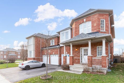 Photo 0 at 6 Levellands Crescent, Langstaff, Richmond Hill