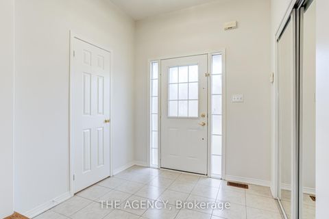 Photo 2 at 6 Levellands Crescent, Langstaff, Richmond Hill