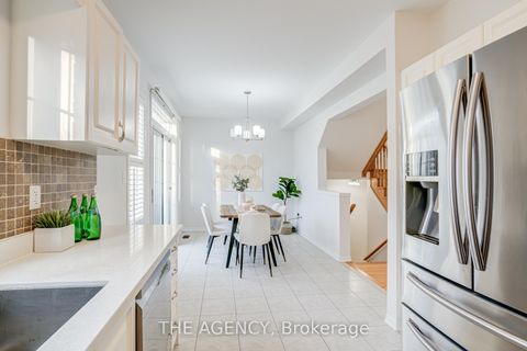 Photo 15 at 6 Levellands Crescent, Langstaff, Richmond Hill