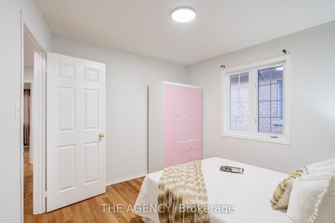 Photo 24 at 6 Levellands Crescent, Langstaff, Richmond Hill