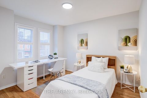 Photo 27 at 6 Levellands Crescent, Langstaff, Richmond Hill