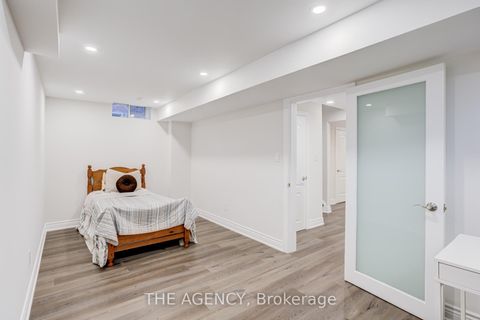 Photo 36 at 6 Levellands Crescent, Langstaff, Richmond Hill