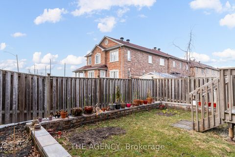 Photo 39 at 6 Levellands Crescent, Langstaff, Richmond Hill