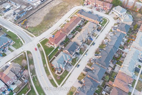 Photo 43 at 6 Levellands Crescent, Langstaff, Richmond Hill