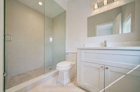 Photo 30 at 212 Sussex Avenue, Harding, Richmond Hill