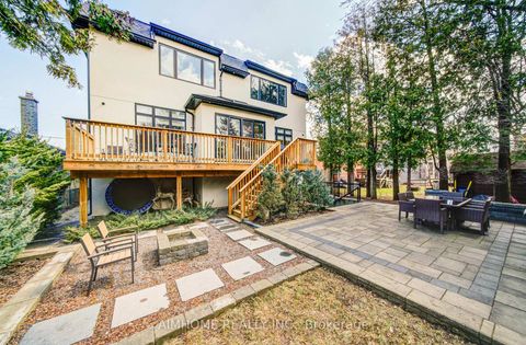 Photo 48 at 212 Sussex Avenue, Harding, Richmond Hill