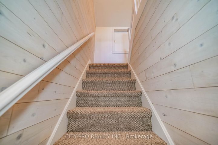 Photo 25 at 443 5th Concession Road W, Rural Flamborough, Hamilton