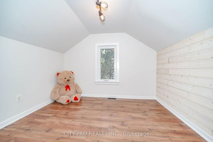 Photo 26 at 443 5th Concession Road W, Rural Flamborough, Hamilton