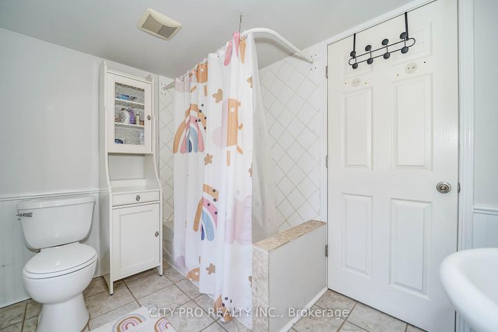 Photo 28 at 443 5th Concession Road W, Rural Flamborough, Hamilton