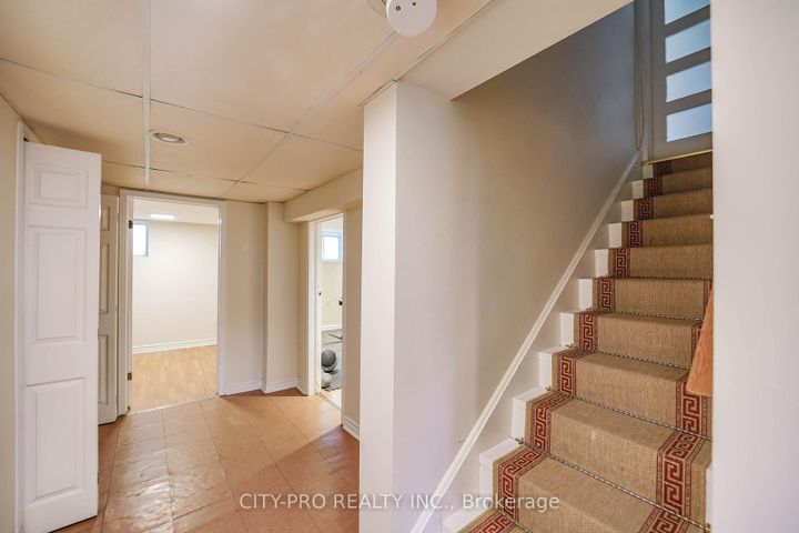 Photo 33 at 443 5th Concession Road W, Rural Flamborough, Hamilton