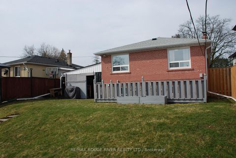 Photo 18 at 116 Lord Roberts Drive, Eglinton East, Toronto