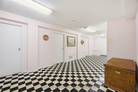 Photo 29 at 7 Pettit Drive, Richview, Toronto