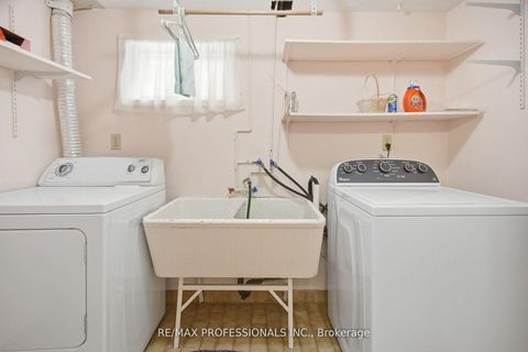 Photo 39 at 7 Pettit Drive, Richview, Toronto