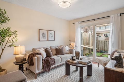 Photo 8 at 20 Crest Fern Way, Don Valley Village, Toronto