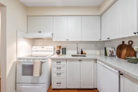 Photo 16 at 20 Crest Fern Way, Don Valley Village, Toronto