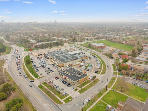 Photo 46 at 20 Crest Fern Way, Don Valley Village, Toronto