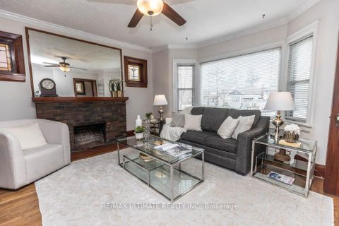 Photo 6 at 41 Thirty Third Street, Long Branch, Toronto