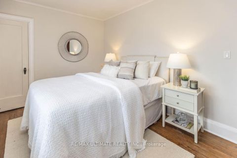 Photo 14 at 41 Thirty Third Street, Long Branch, Toronto