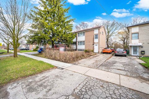 Photo 3 at 87 Overture Road, West Hill, Toronto