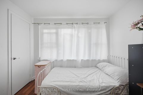 Photo 24 at 87 Overture Road, West Hill, Toronto