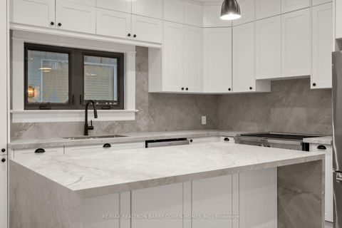 Photo 14 at 231 Macpherson Avenue, Casa Loma, Toronto