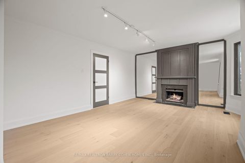 Photo 17 at 231 Macpherson Avenue, Casa Loma, Toronto