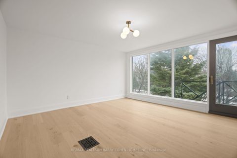 Photo 23 at 231 Macpherson Avenue, Casa Loma, Toronto