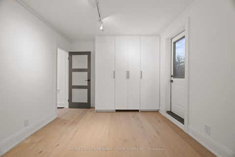 Photo 34 at 231 Macpherson Avenue, Casa Loma, Toronto