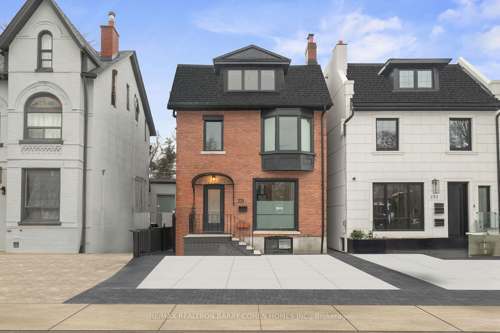 231 Macpherson Avenue, Casa Loma, Toronto photo number 2