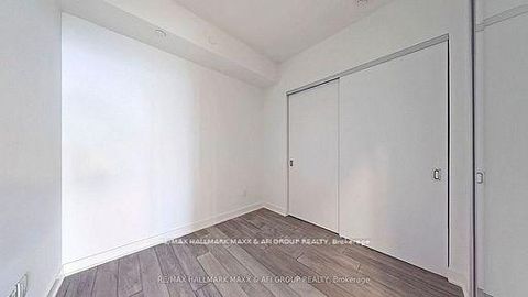 Photo 24 at 2510 - 11 Yorkville Avenue, Annex, Toronto